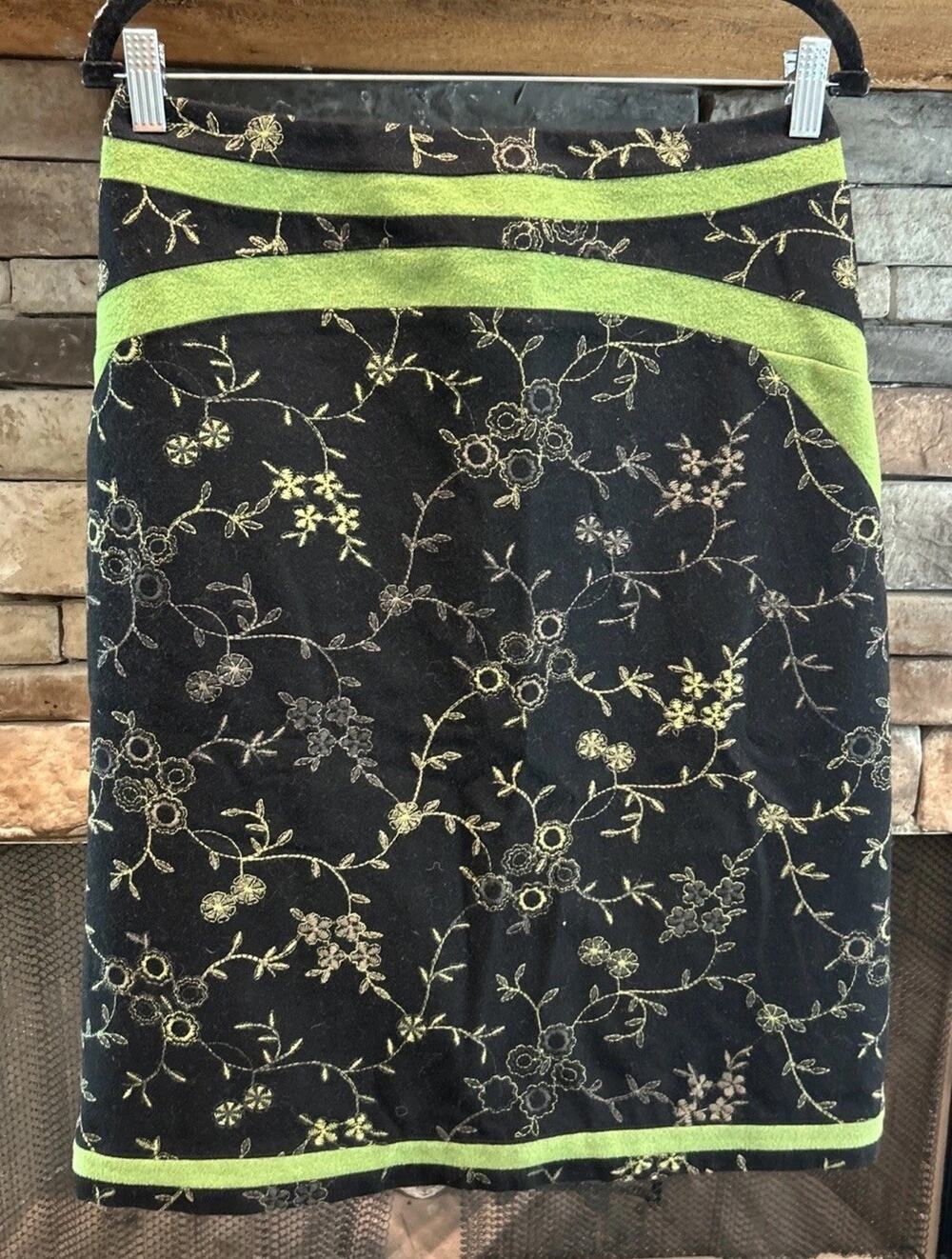 Women’s ETCETERA Wool Blend Black/Green Embroidered Skirt Size 6 *B4